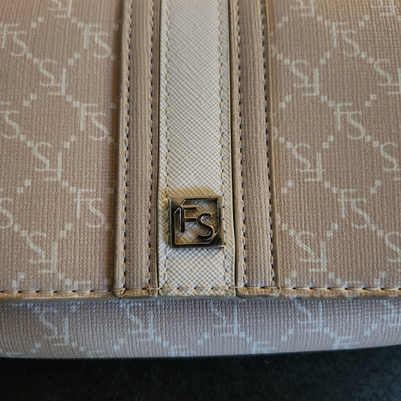Franco Sarto Wallet - Picture 2 of 10